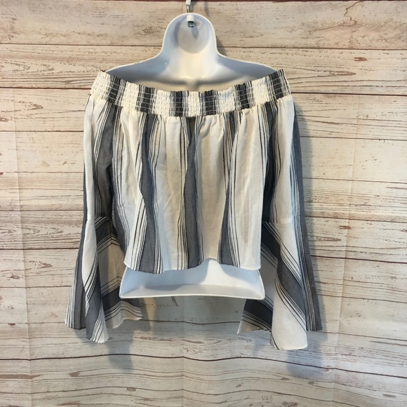 Anthropologie Lilka pom pom tassel Playa Blouse - Picture 4 of 8